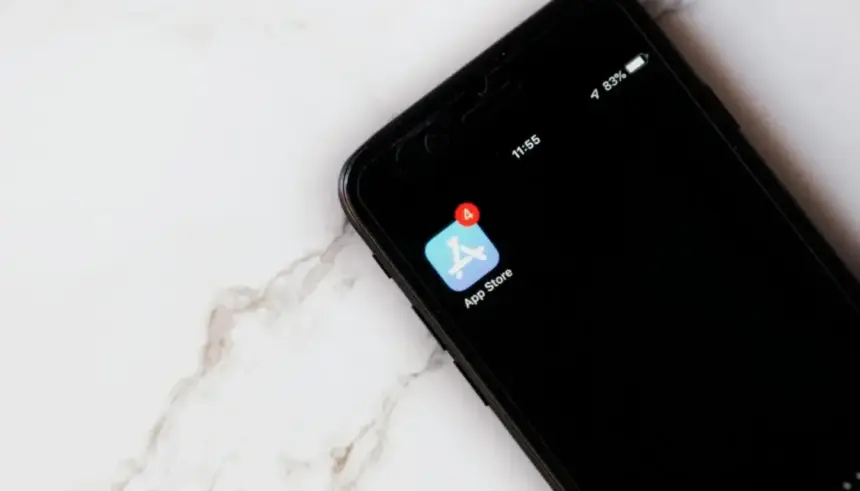 Apple App Store infestada com 26 falsas carteiras de criptomoedas que roubam ativos digitais