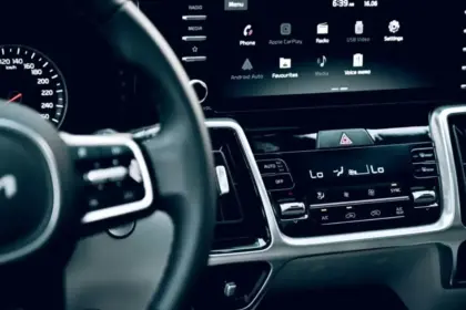 Bug no Android Auto reverte Gemini para Google Assistant e causa confusão aos condutores