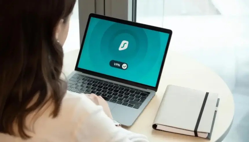 Como Proteger a Privacidade nos Chatbots como ChatGPT e Gemini