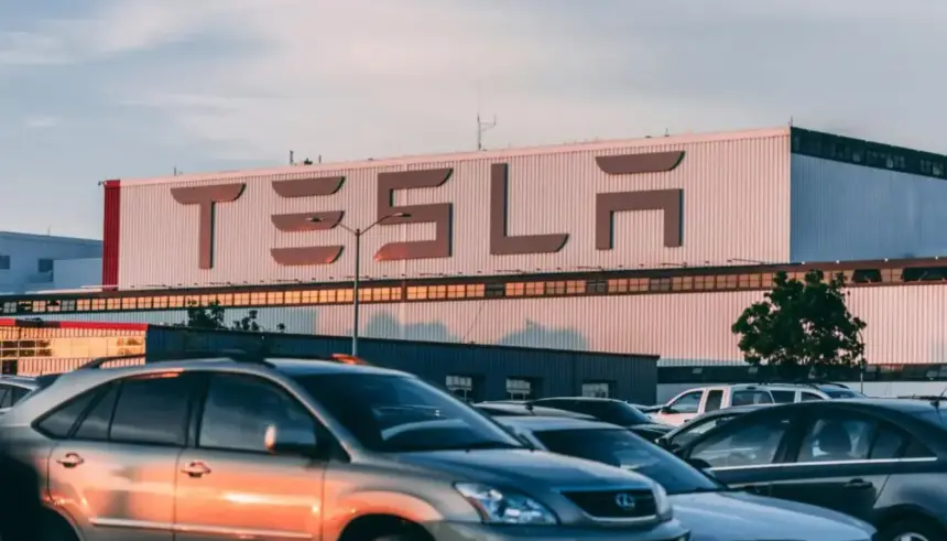 Tesla 4680 falha promessas: Model Y europeu perde 8% de autonomia e piora carregamento